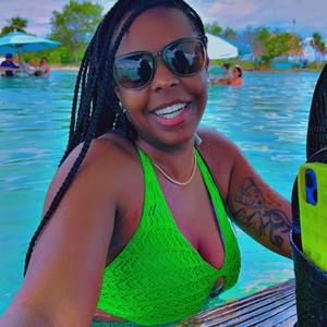 Meet your Posher, Deontrice